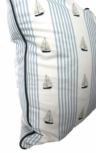 24x24 John's Sail Pillow w/ Insert- Navy Piping