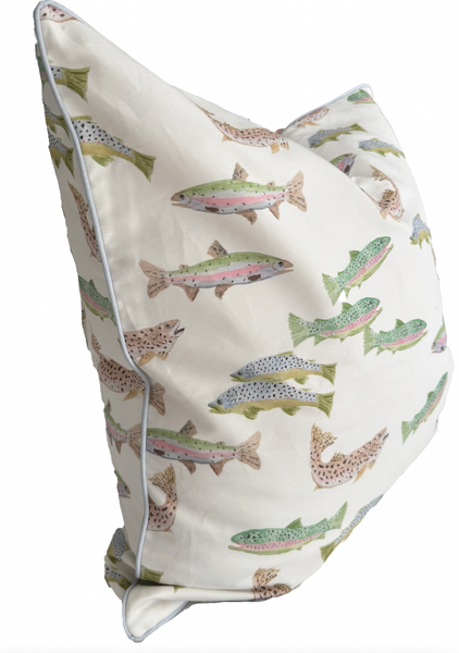 26x26 Tight Lines Pillow w/ Insert- Blue Piping